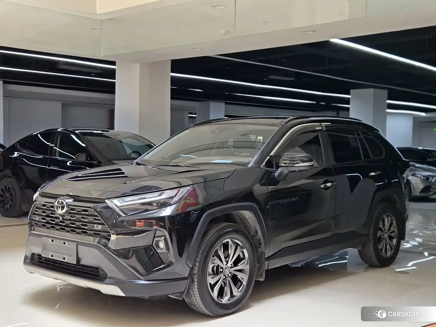 Toyota RAV4 2024 Черный из Китая, фото 5