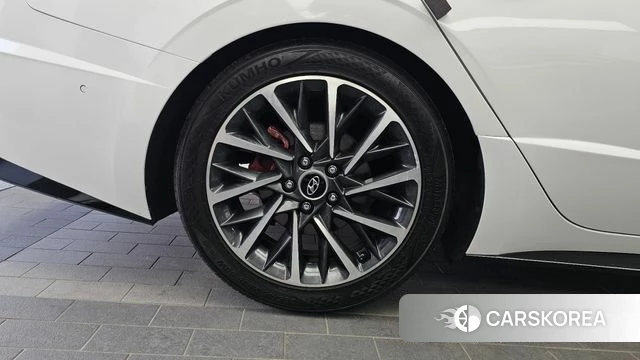 Hyundai Sonata (DN8) id 4384460 из Кореи 15