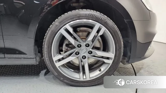 Audi A4 (B9) id 3742143 из Кореи 15