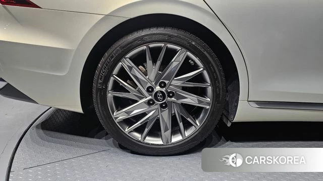Hyundai The New Grandeur IG id 4490512 из Кореи 29