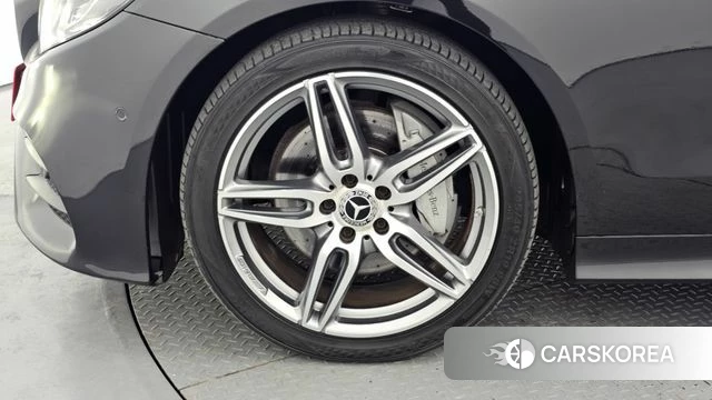 Mercedes-Benz E-Class W213 id 3814138 из Кореи 15