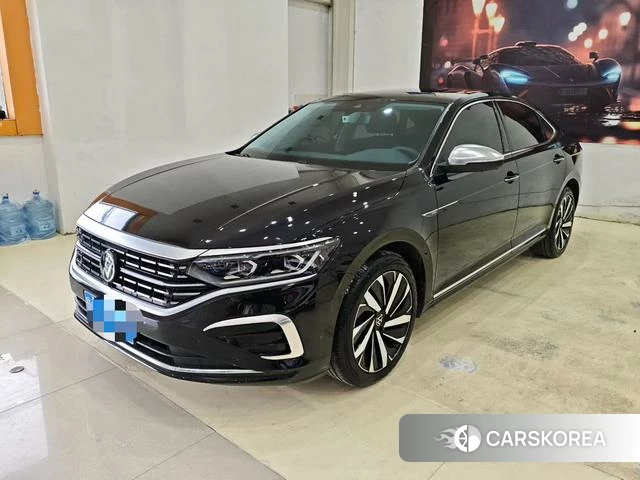 Volkswagen Passat 2025 Черный из Китая, фото 5