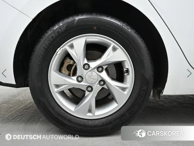 Hyundai Avante (CN7) id 3572381 из Кореи 15