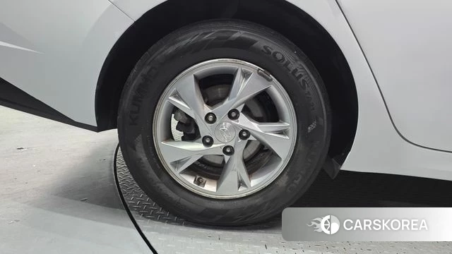 Hyundai Avante (CN7) id 4344204 из Кореи 15