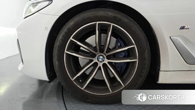 BMW 5 Series (G30) id 4749646 из Кореи 15