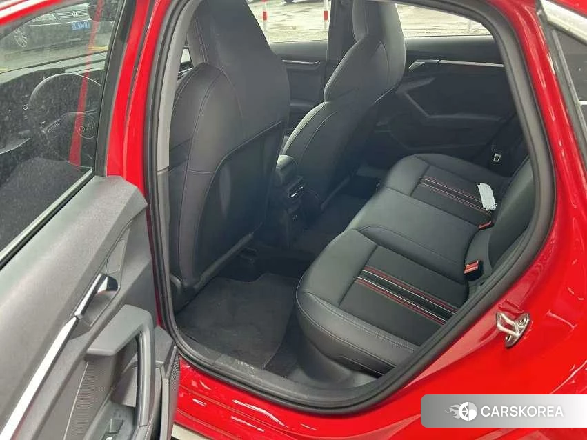 Audi A3 2022 Красный из Китая, фото 5