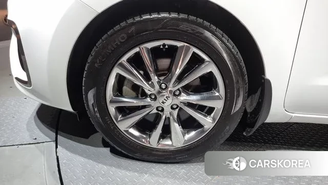 Kia The New Carnival id 3060140 из Кореи 15