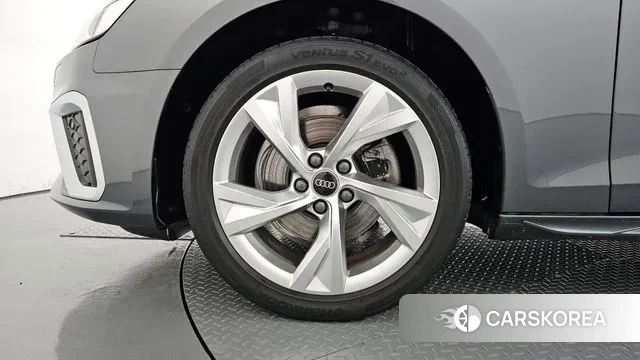 Audi A4 (B9) id 3016565 из Кореи 15