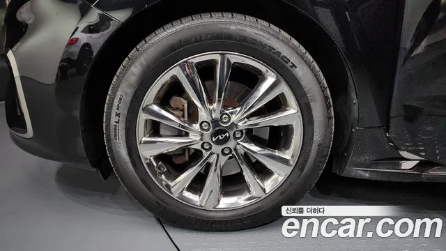 Kia The New Carnival id 2312856 из Кореи 15