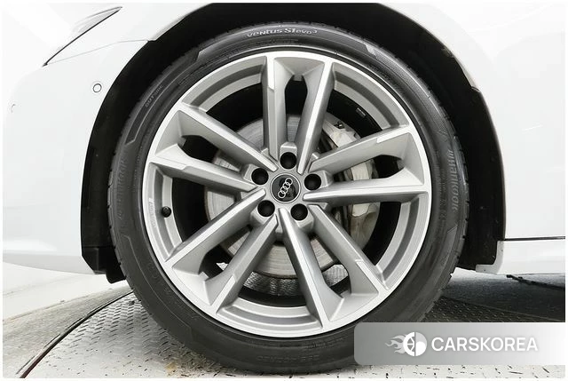 Audi A7 (4K) id 4562164 из Кореи 15