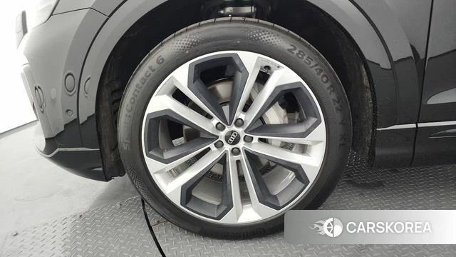 Audi Q8 (4M) id 4612111 из Кореи 32