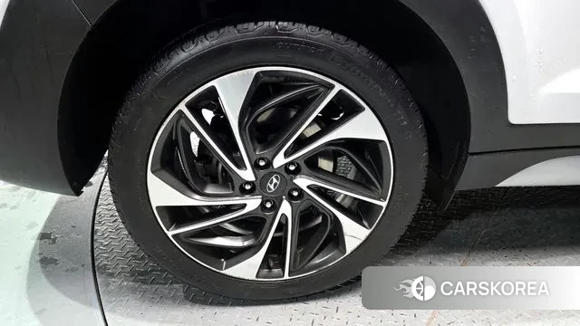 Hyundai All New Tucson id 3748457 из Кореи 15