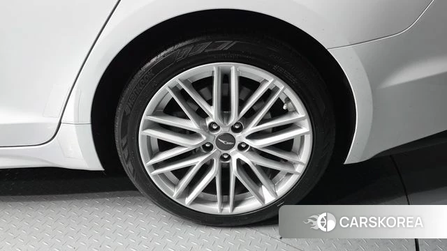Genesis G70 id 4363284 из Кореи 27