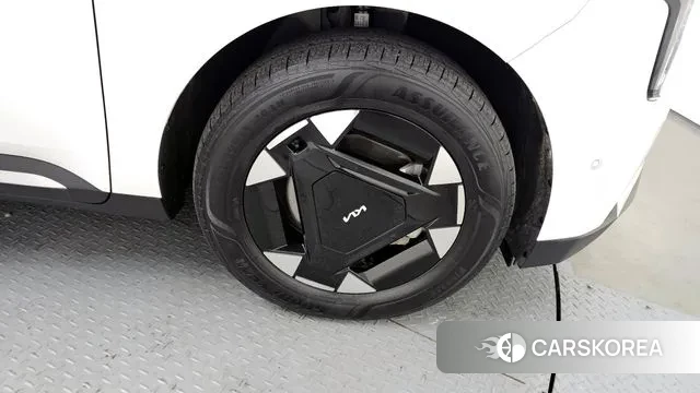 Kia The New Carnival 4th Generation id 3669970 из Кореи 15