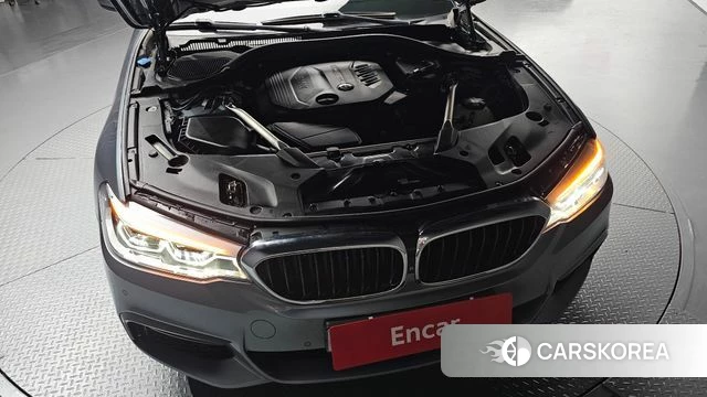 BMW 5 Series (G30) id 4521007 из Кореи 28