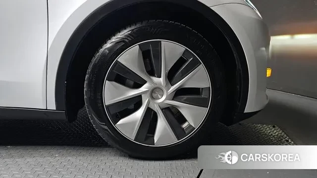 Tesla Model Y id 3432029 из Кореи 15