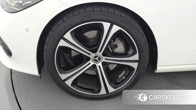 Mercedes-Benz C-Class W206 id 4591618 из Кореи 26