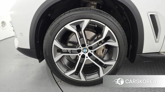 BMW X5 (G05) id 4244289 из Кореи 30