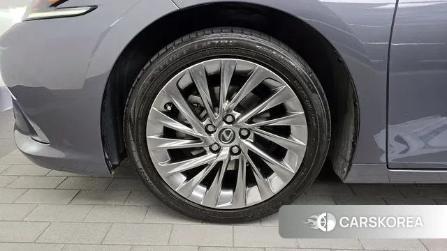 Lexus ES300h 7th generation id 3412614 из Кореи 15