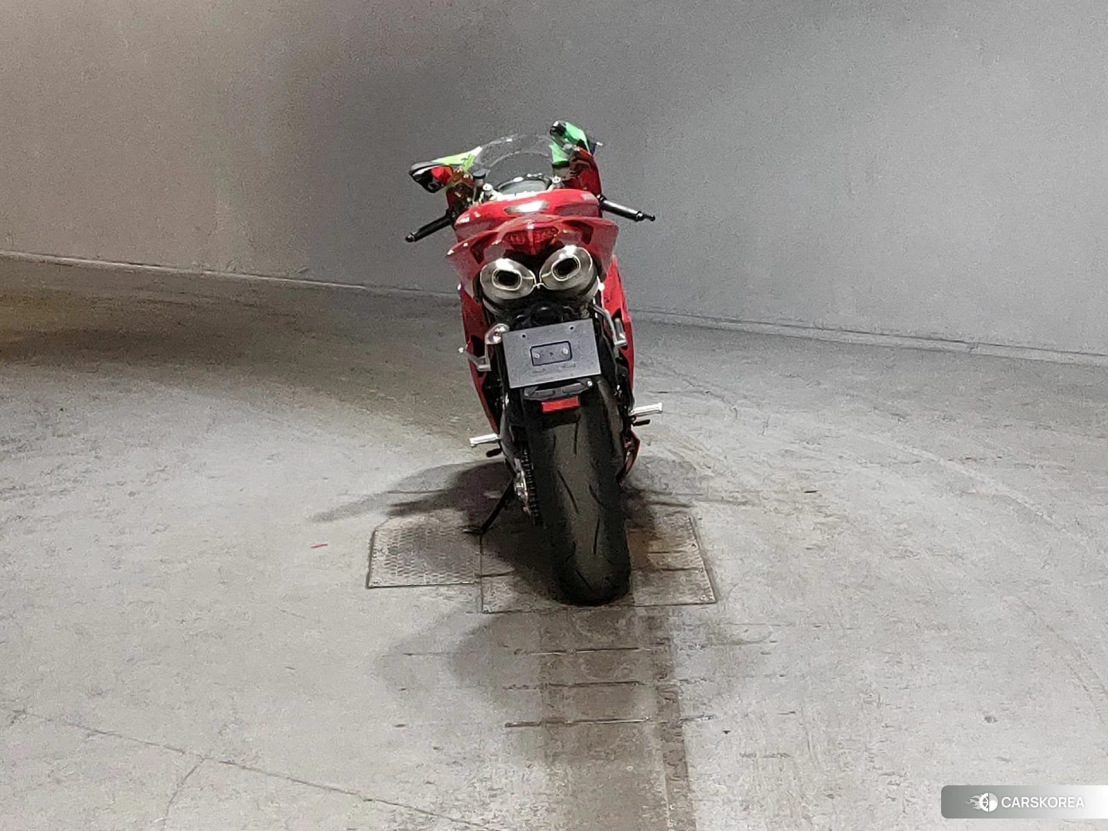 Проданный Ducati 1198 2011 из Японии, фото 4