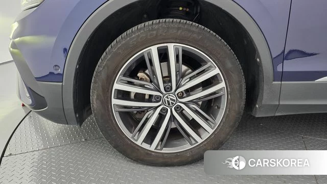 Volkswagen Tiguan Allspace id 4768219 из Кореи 29
