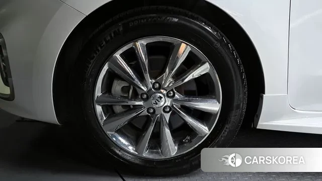 Kia The New Carnival id 2995441 из Кореи 15