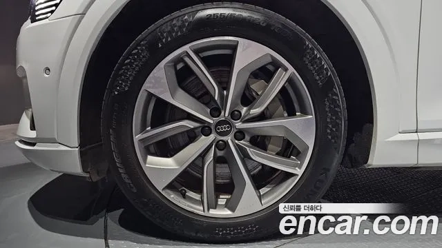 Audi e-Tron id 2875819 из Кореи 15