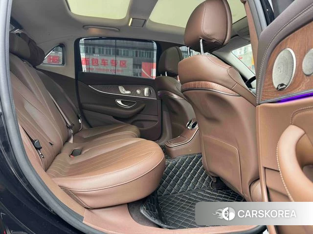 Mercedes-Benz E-class id 4275436 из Китая 14