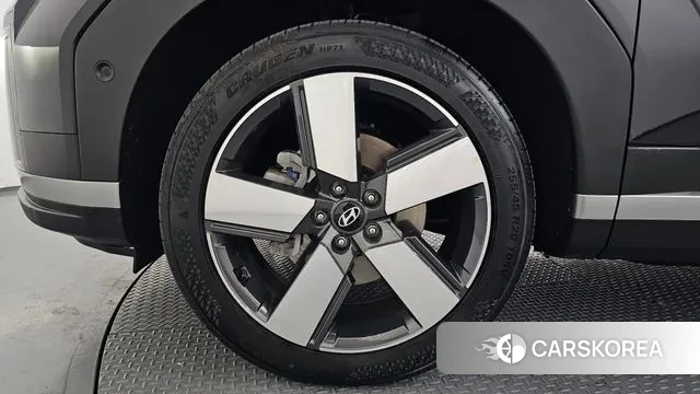 Hyundai Santa Fe (MX5) id 3679553 из Кореи 15