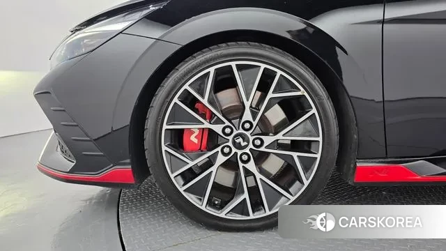 Hyundai Avante (CN7) id 3231995 из Кореи 15