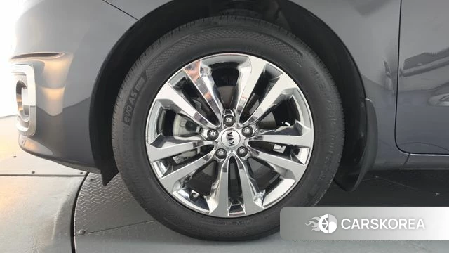 Kia All New Carnival id 4563464 из Кореи 15