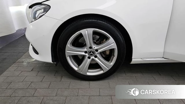 Mercedes-Benz E-Class W213 id 4385058 из Кореи 28