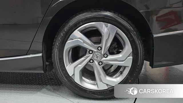 Honda Accord 10th Generation id 3886156 из Кореи 15