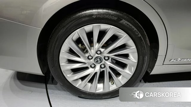 Lexus ES300h 7th generation id 4224481 из Кореи 26