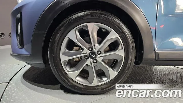 Kia Stonic id 2281996 из Кореи 15