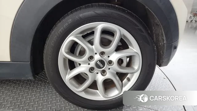 Mini Cooper Convertible id 2961430 из Кореи 15