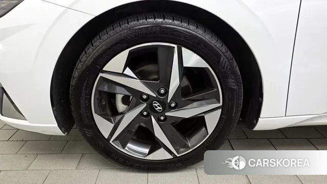 Hyundai Avante (CN7) id 3054607 из Кореи 15