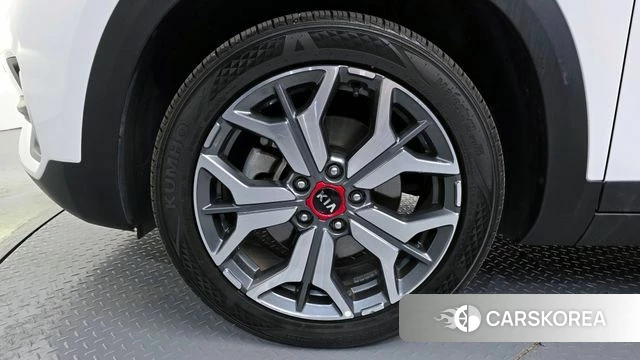 Kia Seltos id 3860834 из Кореи 15