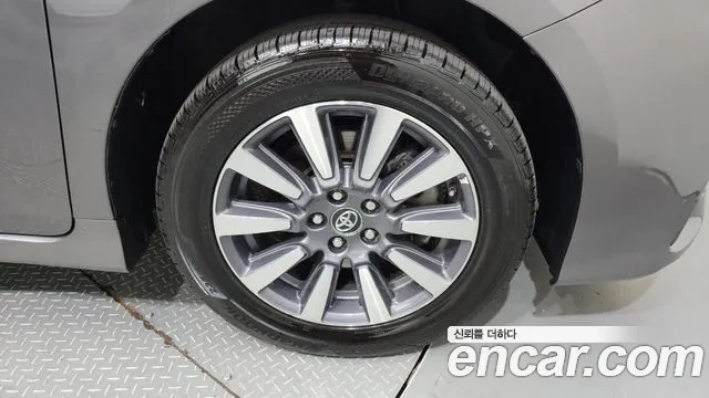 Toyota Sienna id 2946064 из Кореи 15