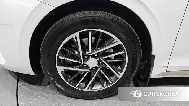 Hyundai The New Grandeur IG id 4250413 из Кореи 15