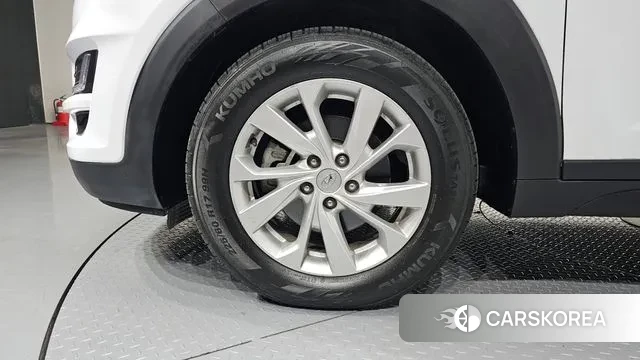 Hyundai All New Tucson id 3698357 из Кореи 15