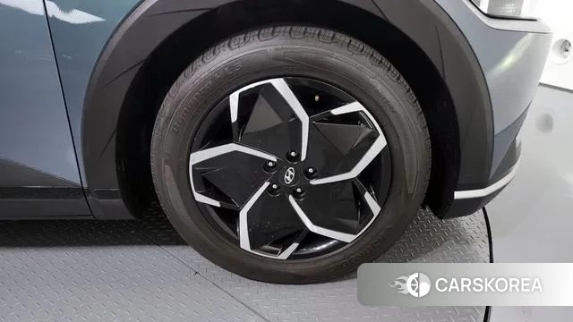 Hyundai Ionic 5 id 3306867 из Кореи 15