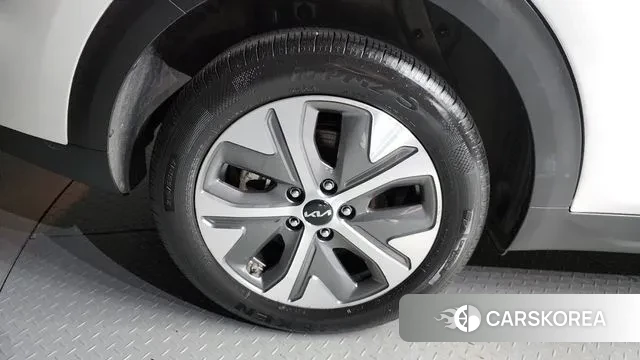 Kia Niro Plus id 3022427 из Кореи 15