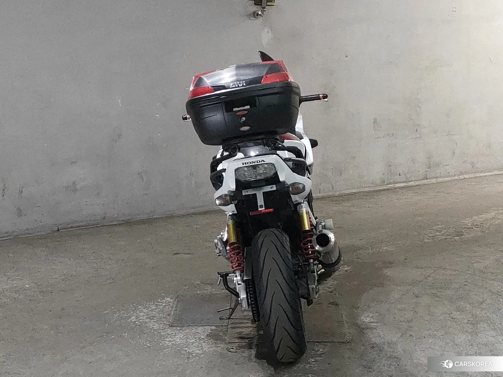 Проданный Honda CB1300SF BOLDOR id 3949990 из Японии