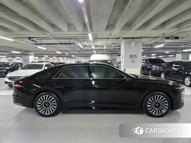 Hyundai Grandeur Hybrid (GN7) id 3940590 из Кореи 15