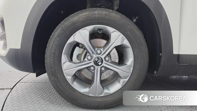 Kia Seltos id 4923390 из Кореи 15