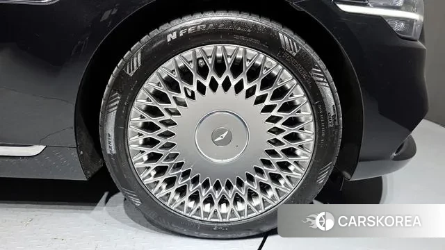 Genesis G90 id 3665930 из Кореи 15