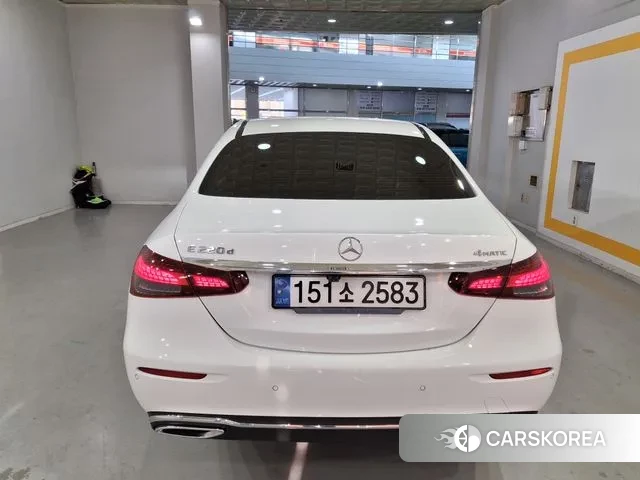 Mercedes-Benz E-Class W213 id 3701403 из Кореи 15