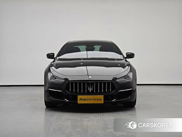 Maserati Ghibli id 4209855 из Китая 15