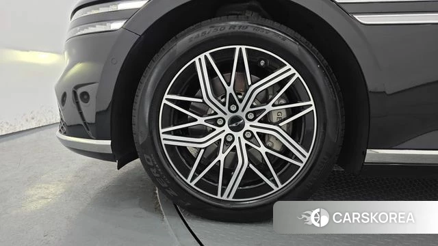Genesis G90 (RS4) id 3859010 из Кореи 15